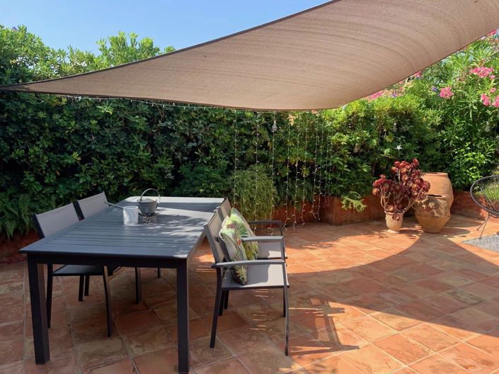 Image No.11-3 Bed House for sale