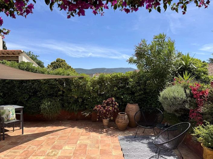 Image No.2-3 Bed House for sale