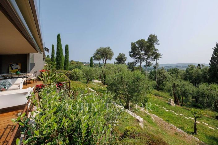 Image No.5-3 Bed Apartment for sale