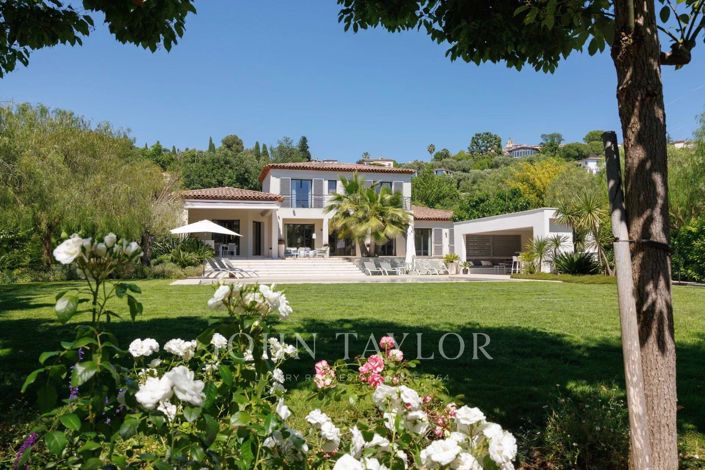 Image No.1-5 Bed House for sale