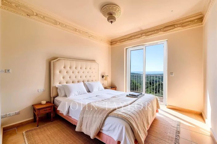 Image No.13-4 Bed House for sale