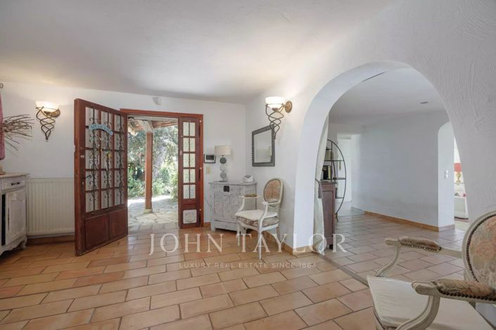 Image No.5-Maison de 4 chambres à vendre à Tourrettes-sur-Loup