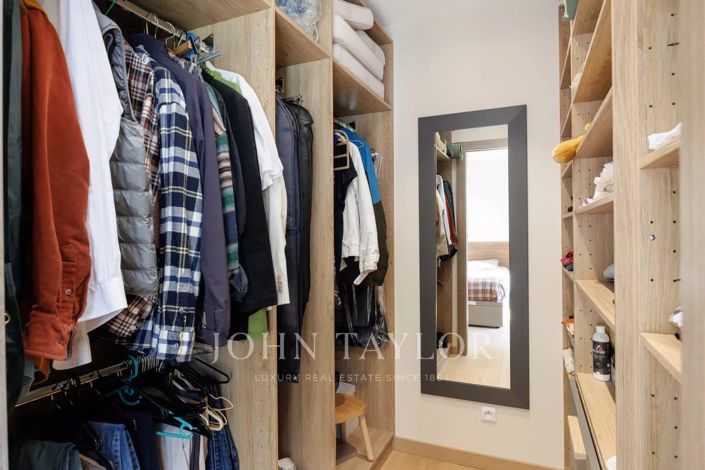 Image No.16-4 Bed House for sale