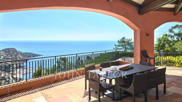 Image No.3-Maison de 7 chambres à vendre à Théoule-sur-Mer