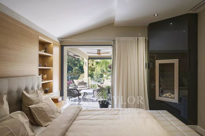 Image No.20-5 Bed House for sale