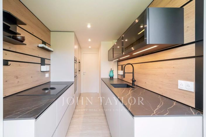 Image No.7-3 Bed Apartment for sale