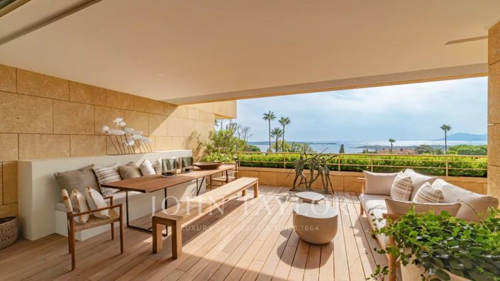 Image No.2-4 Bed Apartment for sale