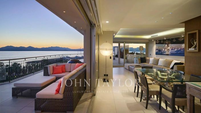 Image No.7-5 Bed Apartment for sale