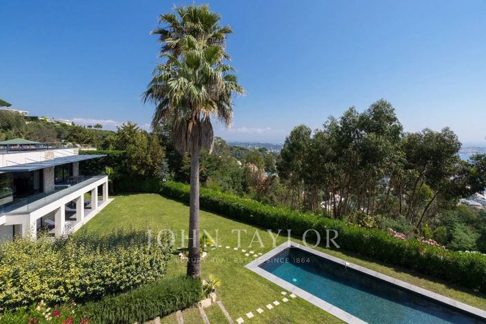 Image No.14-4 Bed House for sale