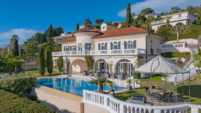 Image No.1-6 Bed House for sale