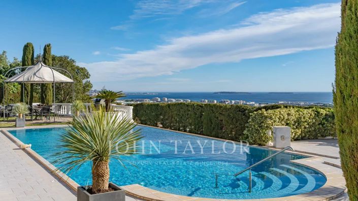 Image No.2-Maison de 6 chambres à vendre à Mandelieu-la-Napoule