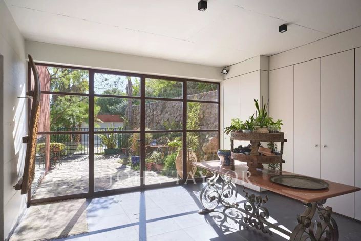 Image No.14-5 Bed House for sale