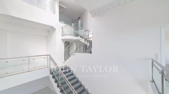 Image No.5-Maison de 6 chambres à vendre à Vallauris