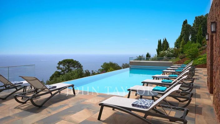 Image No.2-7 Bed House for sale