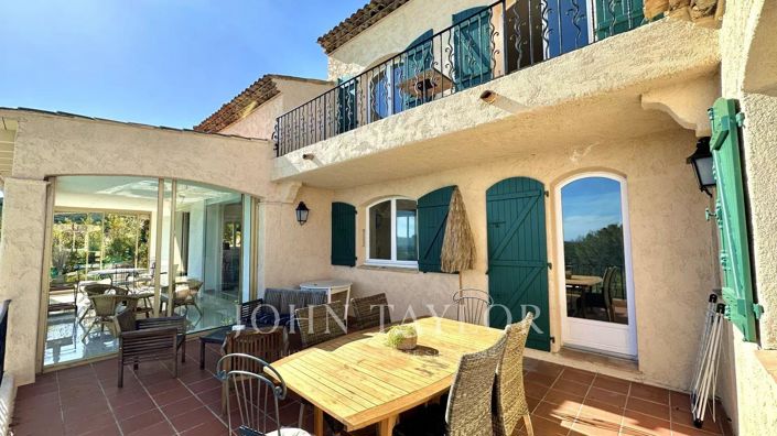 Image No.21-4 Bed House for sale