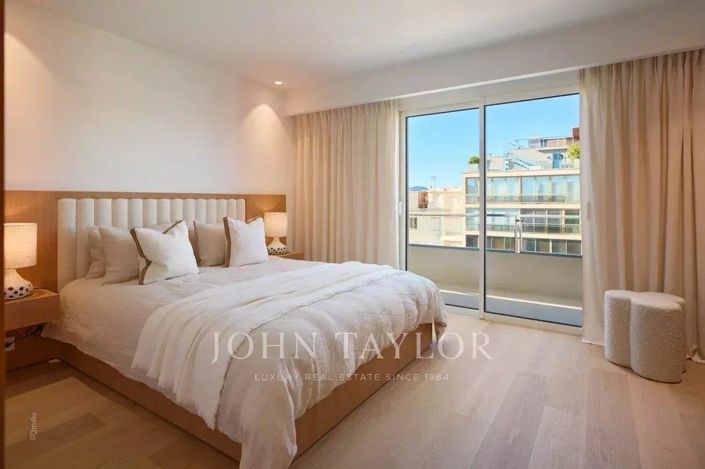 Image No.8-3 Bed Apartment for sale