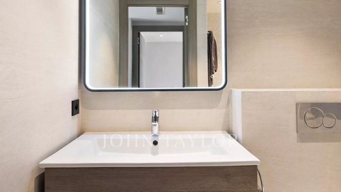 Image No.10-2 Bed Apartment for sale