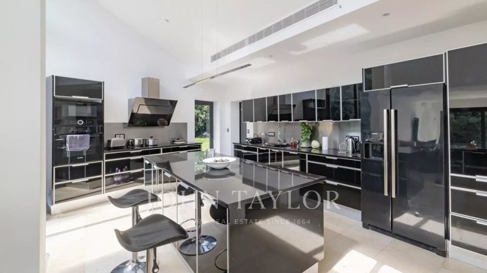 Image No.19-Maison de 4 chambres à vendre à Cannes