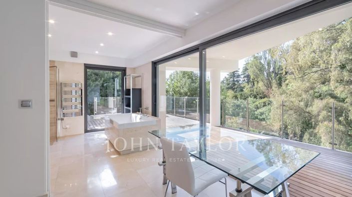 Image No.23-Maison de 4 chambres à vendre à Cannes