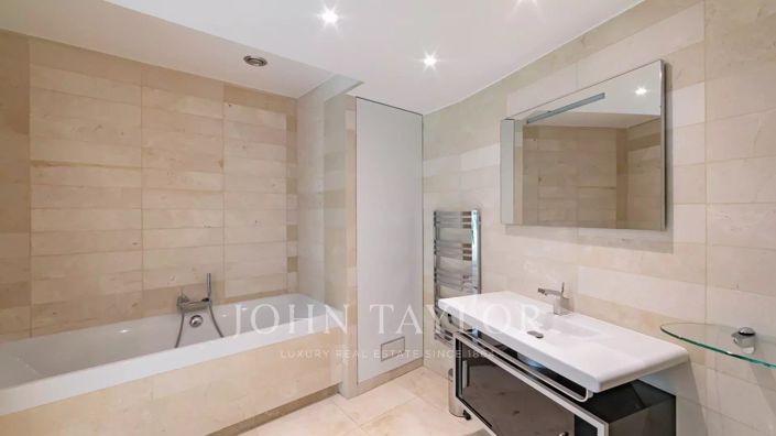 Image No.27-Maison de 4 chambres à vendre à Cannes