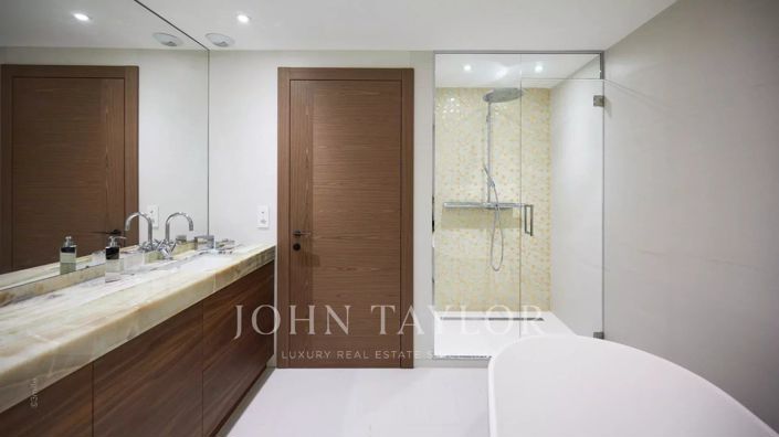 Image No.14-Appartement de 3 chambres à vendre à Cannes