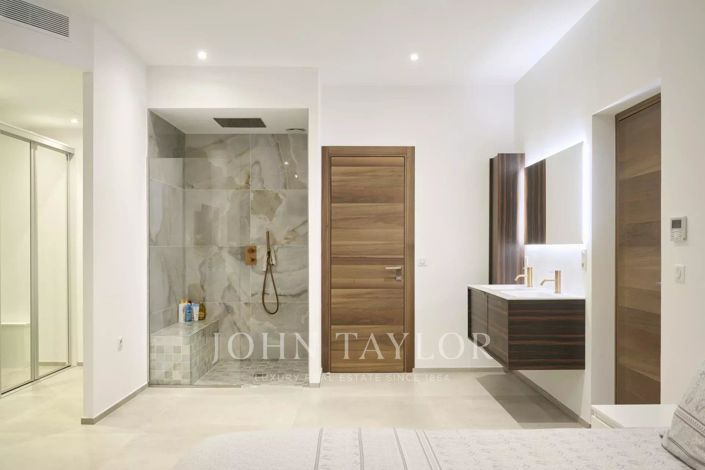 Image No.11-Maison de 5 chambres à vendre à Vallauris