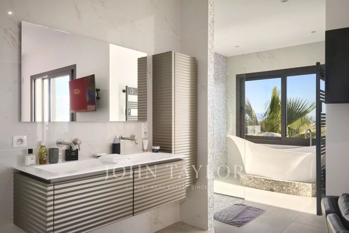 Image No.14-Maison de 5 chambres à vendre à Vallauris