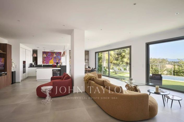 Image No.7-Maison de 5 chambres à vendre à Vallauris