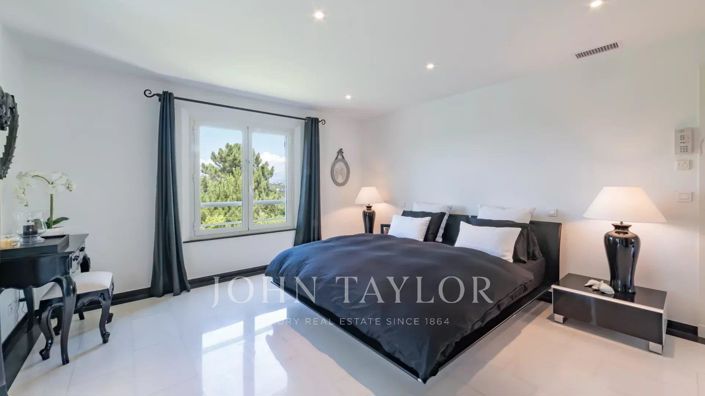 Image No.12-Maison de 5 chambres à vendre à Mandelieu-la-Napoule