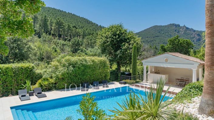 Image No.5-Maison de 5 chambres à vendre à Mandelieu-la-Napoule