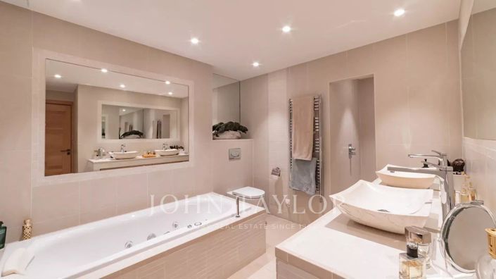 Image No.11-Appartement de 3 chambres à vendre à Cannes