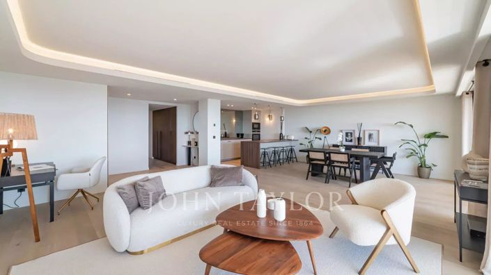 Image No.8-Appartement de 2 chambres à vendre à Cannes