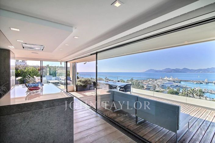 Image No.5-5 Bed Apartment for sale