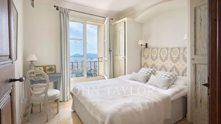 Image No.19-4 Bed House for sale