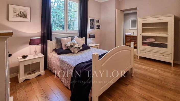 Image No.11-Maison de 9 chambres à vendre à Le Cannet