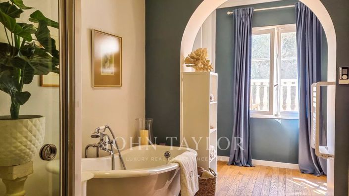 Image No.13-Maison de 9 chambres à vendre à Le Cannet