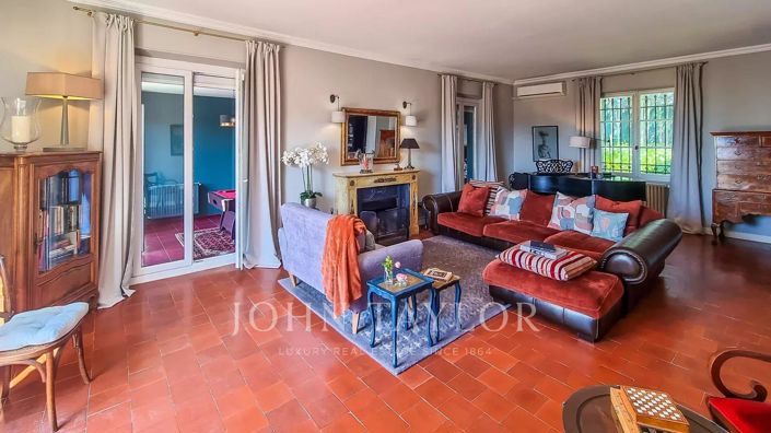 Image No.5-Maison de 9 chambres à vendre à Le Cannet