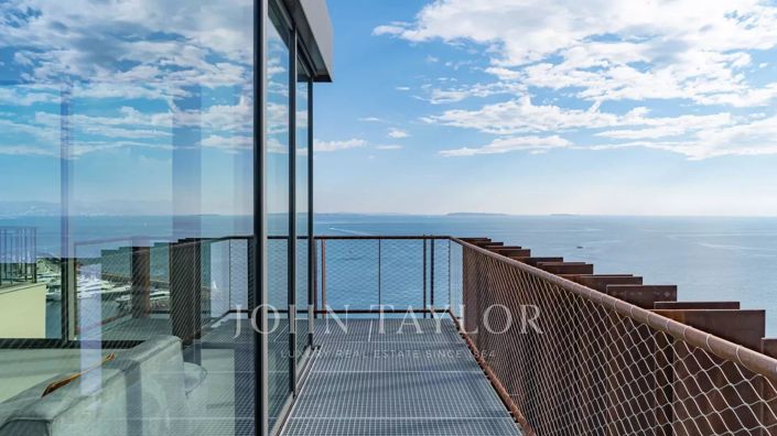 Image No.4-4 Bed House for sale