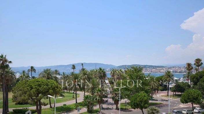 Image No.3-Appartement de 3 chambres à vendre à Cannes