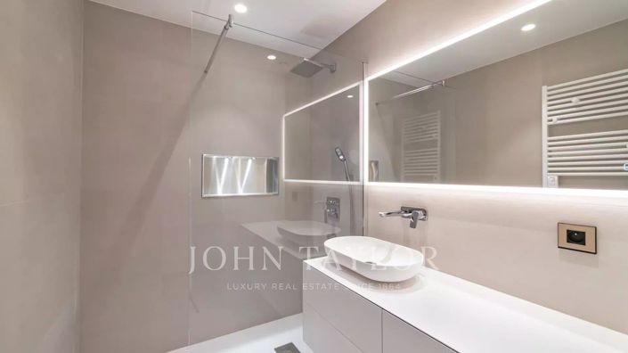 Image No.11-3 Bed Apartment for sale