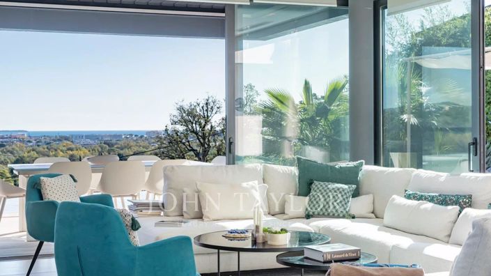 Image No.12-6 Bed House for sale