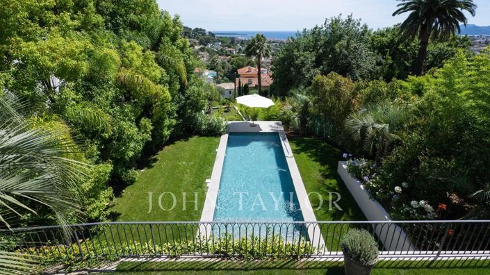 Image No.3-6 Bed House for sale