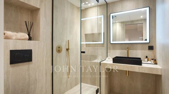 Image No.11-Appartement de 2 chambres à vendre à Cannes