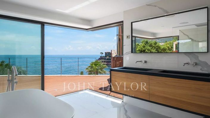 Image No.12-9 Bed House for sale