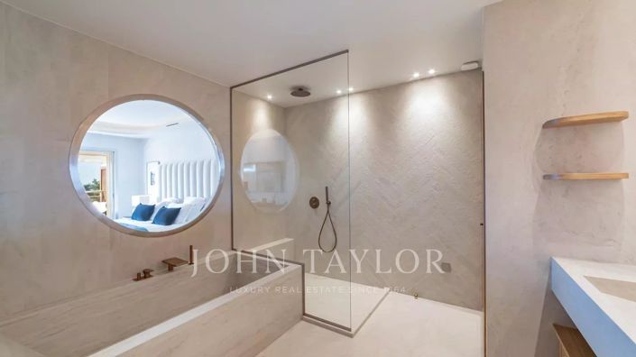 Image No.14-Maison de 4 chambres à vendre à Cannes