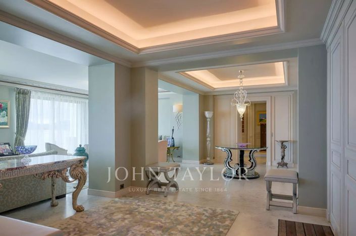 Image No.10-4 Bed Apartment for sale