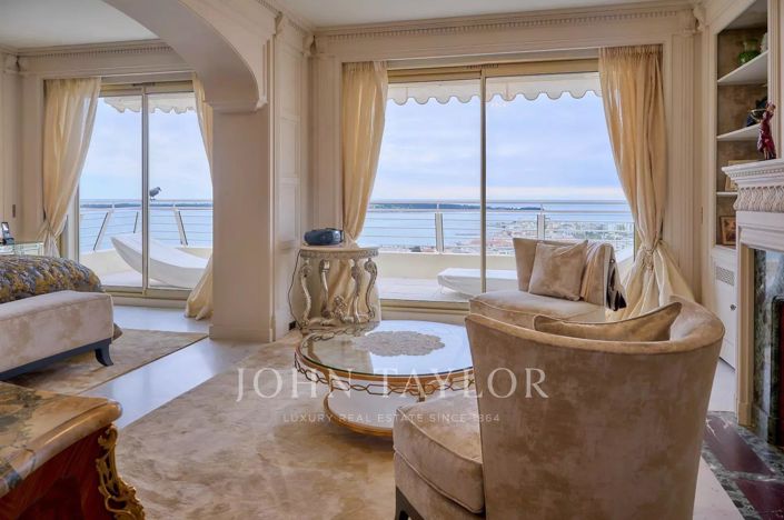 Image No.16-4 Bed Apartment for sale