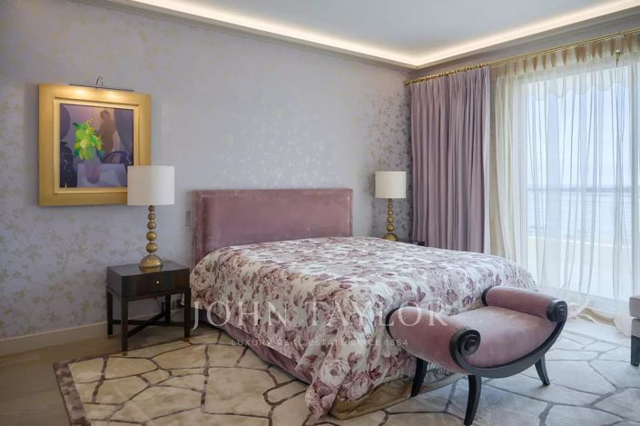 Image No.20-4 Bed Apartment for sale