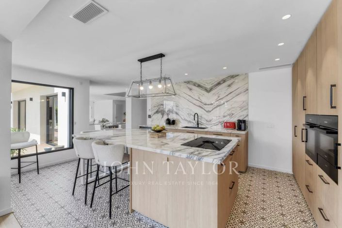 Image No.10-Maison de 4 chambres à vendre à Le Cannet