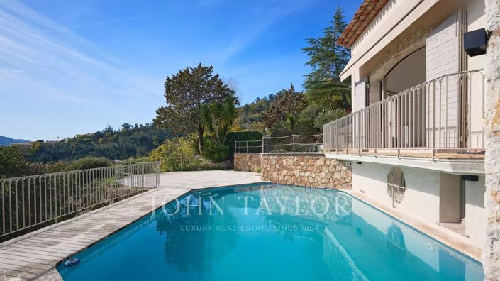 Image No.4-5 Bed House for sale